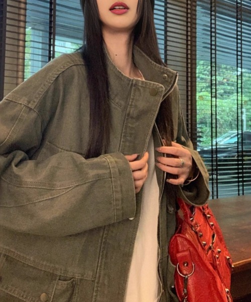 DEVICE（デバイス）の「オーバーサイズ デニム カラー ミリタリー ジャケット ブルゾン（デニムジャケット・レディース・カーキ・FREE）」の14枚目の写真