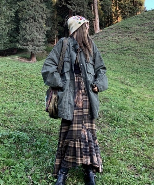 DEVICE（デバイス）の「オーバーサイズ デニム カラー ミリタリー ジャケット ブルゾン（デニムジャケット・レディース・カーキ・FREE）」の7枚目の写真