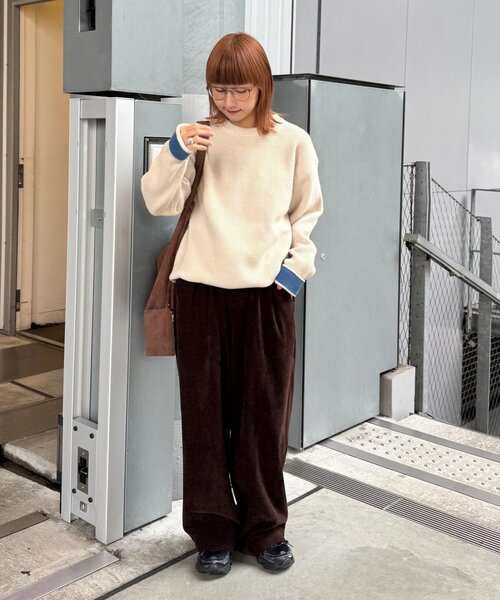 CIAOPANIC TYPY(チャオパニックティピー)の「【ヨレ・伸びが起こりずらくお手入れ簡単】ユニセックス/袖配色/洗える/リシェイプワッフルニットプルオーバー(ニット/セーター・メンズ・チャコールグレー/ブルー/オレンジ/マスタード/グリーン/ボルドー/ホワイト系その他/ライトグレー・LARGE/SMALL/MEDIUM)」の12枚目の写真