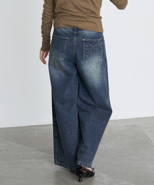 RAY CASSIN(レイカズン)の「【ウエスト調節可/2サイズ展開】スタッズ付ワイドデニム(デニムパンツ・レディース・ブラウン/ネイビー/ブルー・S/M)」の21枚目の写真