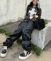 UNIZ（ユニズ）の「【UNIZ】8 Backs J-Cut Pants / 【ユニズ】ダーティーライクレイヤードバルーンデニムパンツ（デニムパンツ）」