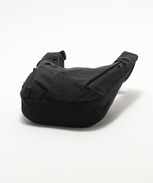 SEALSON(シールソン)の「SEALSON / シールソン M1 CROSSBODY BAG BLACK(ショルダーバッグ・メンズ・ブラック・FREE)」の4枚目の写真
