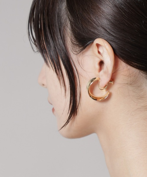 NANO universe（ナノユニバース）の「フープイヤリング（イヤリング・レディース・シルバー/ゴールド・F）」の4枚目の写真