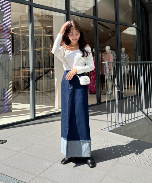 La boutique BonBon（ラブティックボンボン）の「ロールアップデニムロングスカート（デニムスカート・レディース・インディゴブルー/ブラック・マルチサイズ）」の19枚目の写真