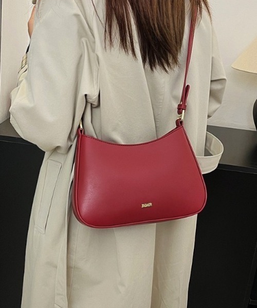 yuue' ( wear )（ユーイ）の「2WAYワンショルダーホーボーバッグ（ショルダーバッグ・レディース・ブラック/ブラウン/レッド・FREE）」の22枚目の写真