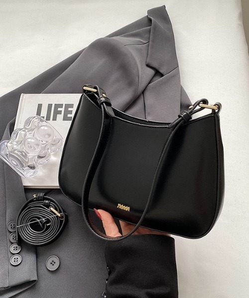 yuue' ( wear )（ユーイ）の「2WAYワンショルダーホーボーバッグ（ショルダーバッグ・レディース・ブラック/ブラウン/レッド・FREE）」の14枚目の写真