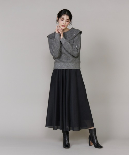 INED（イネド）の「オフショルダー風グリッターニット（ニット/セーター・レディース・サンドグレー/グレー・11号/9号）」の16枚目の写真