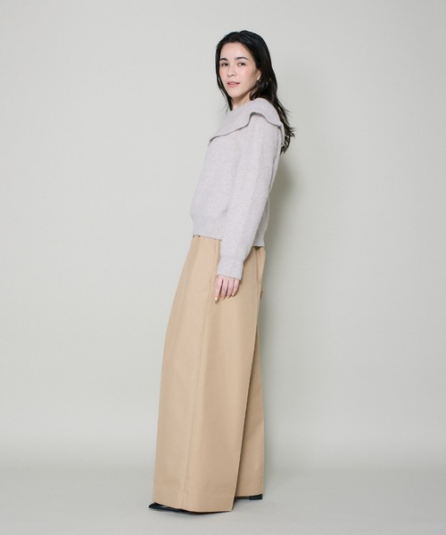 INED（イネド）の「オフショルダー風グリッターニット（ニット/セーター・レディース・サンドグレー/グレー・11号/9号）」の10枚目の写真