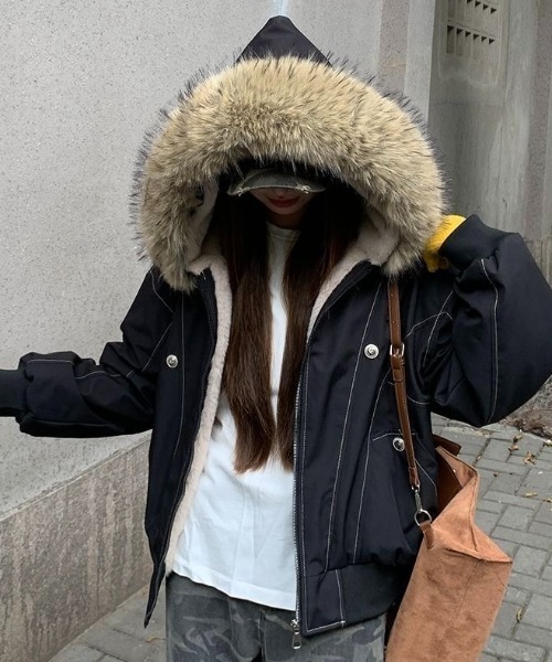 美品 FR2梅 裏起毛アウター ジャンパー FR2梅 Happy New Year 2025🐍🐇🐇🔥🐍 We will be selling the