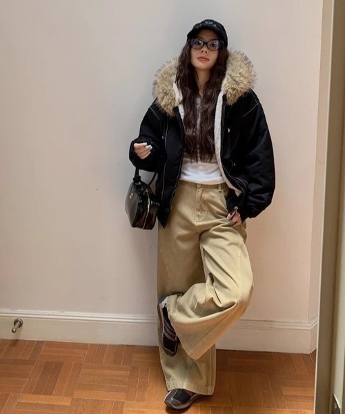 セール】【秋冬新作】2WAYステッチ入り裏ボアファー付きブルゾン