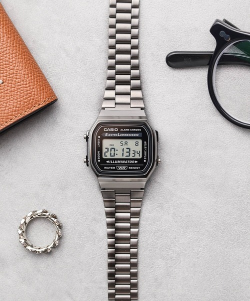 CASIO(カシオ)の「【RES】【CASIO(カシオ)】BASIC DIGITAL(デジタル腕時計・メンズ・ゴールド/ブラック系その他2/ブラック系その他・FREE)」の2枚目の写真