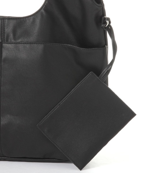 studio CLIP（スタディオクリップ）の「ポーチ付き10ポケットトートバッグ（トートバッグ・レディース・ブラック/ブラウン・FREE）」の7枚目の写真