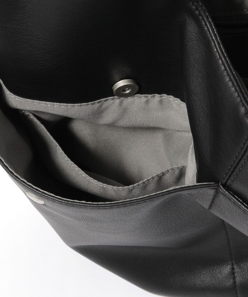 studio CLIP（スタディオクリップ）の「ポーチ付き10ポケットトートバッグ（トートバッグ・レディース・ブラック/ブラウン・FREE）」の8枚目の写真