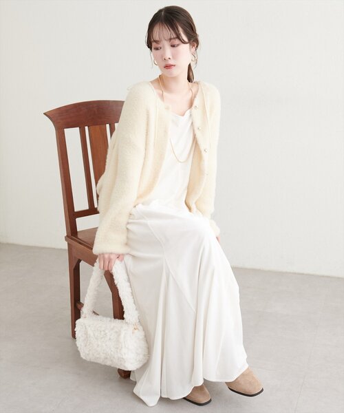 natural couture(ナチュラルクチュール)の「フェザーヤーンニットカーディガン(カーディガン/ボレロ・レディース・ブラウン/ピンク/オフホワイト・FREE)」の9枚目の写真