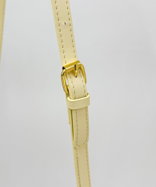 fredy emue（フレディエミュ）の「ソリッドカラーポシェット（ショルダーバッグ・レディース・イエロー/ブラック・FREE）」の12枚目の写真