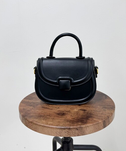 fredy emue（フレディエミュ）の「ソリッドカラーポシェット（ショルダーバッグ・レディース・イエロー/ブラック・FREE）」の22枚目の写真