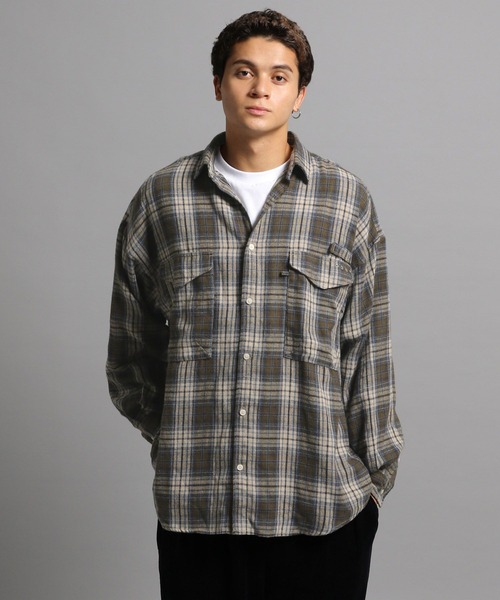 GEORGE'S（ジョージズ）の「BIGネルチェックシャツ（シャツ/ブラウス・メンズ・オフホワイト/ブルー系その他・MEDIUM/LARGE）」の2枚目の写真