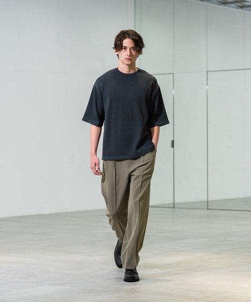 CITY TOKYO（シティトウキョウ）の「【CITY TOKYO/シティートーキョー】Joint knit リラックスTee（ニット/セーター・メンズ・ミント/ネイビー/グレー系その他/オフホワイト・1/2）」の6枚目の写真