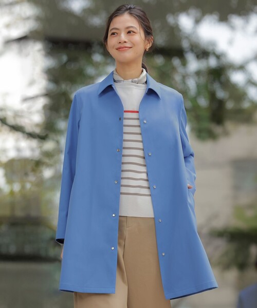 J.PRESS Ladies(J.プレス レディス)の「【春のマストアイテム】ドライツイルストレッチ ステンカラー コート(ステンカラーコート・レディース・ベージュ系/ライトグレー系/ブルー系/ネイビー系・S/XS)」の4枚目の写真