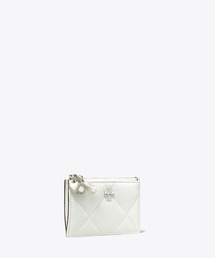 TORY BURCH（トリーバーチ）の「キラ ダイヤモンドキルト ディストレスト チャーム ジップカードケース（カードケース）」