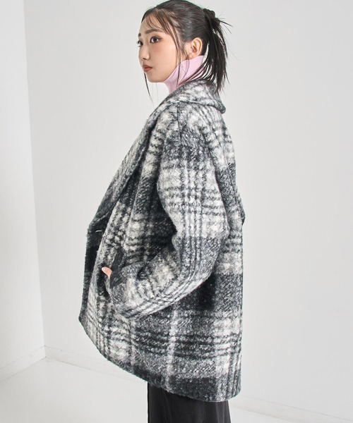 ANAP（アナップ）の「先染めチェック柄オーバーサイズボアジャケット（その他アウター・レディース・ブラック・F）」の4枚目の写真