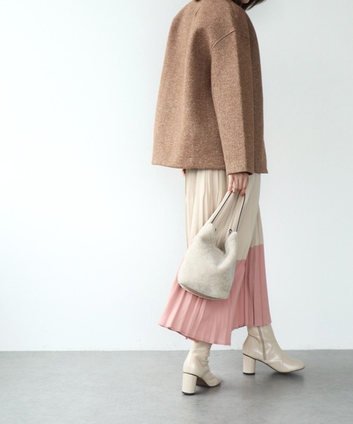 Jines（ジネス）の「ツィードボンディングノーカラージャケット（ノーカラージャケット・レディース・ブラック/ベージュ・38）」の10枚目の写真