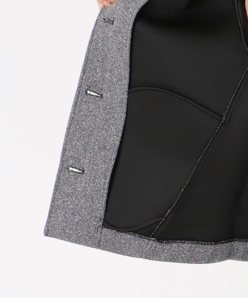 Jines（ジネス）の「ツィードボンディングノーカラージャケット（ノーカラージャケット・レディース・ブラック/ベージュ・38）」の21枚目の写真