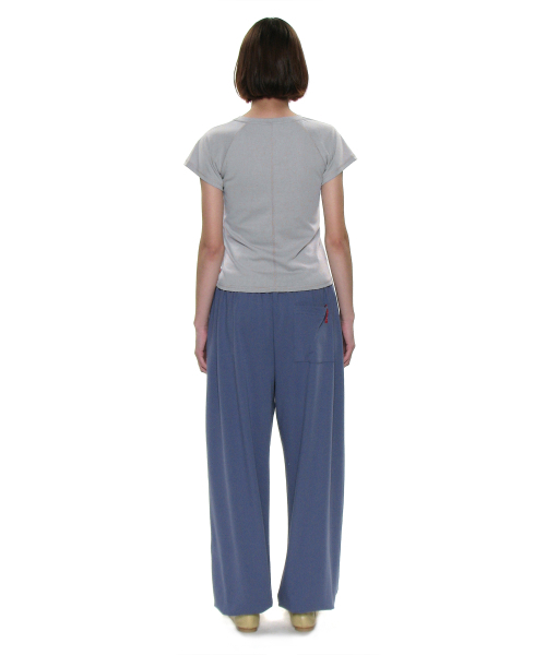 PARTIMENTO WOMEN(パルティメントウィメン)の「PWC ラウンドネックポケットショートスリーブTシャツ_ライトグレー(Tシャツ/カットソー・レディース・その他・SMALL/MEDIUM/LARGE)」の4枚目の写真