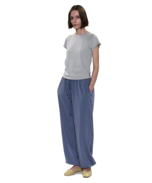 PARTIMENTO WOMEN(パルティメントウィメン)の「PWC ラウンドネックポケットショートスリーブTシャツ_ライトグレー(Tシャツ/カットソー・レディース・その他・SMALL/MEDIUM/LARGE)」の6枚目の写真