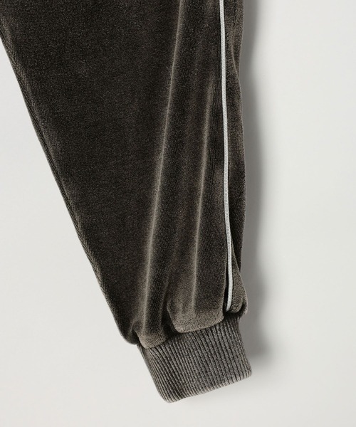 niko and...（ニコアンド）の「【WILLIAM B.ELIOTT】ベロアZIPジャケット（パーカー・レディース・パープル/チャコール・LARGE/MEDIUM）」の16枚目の写真