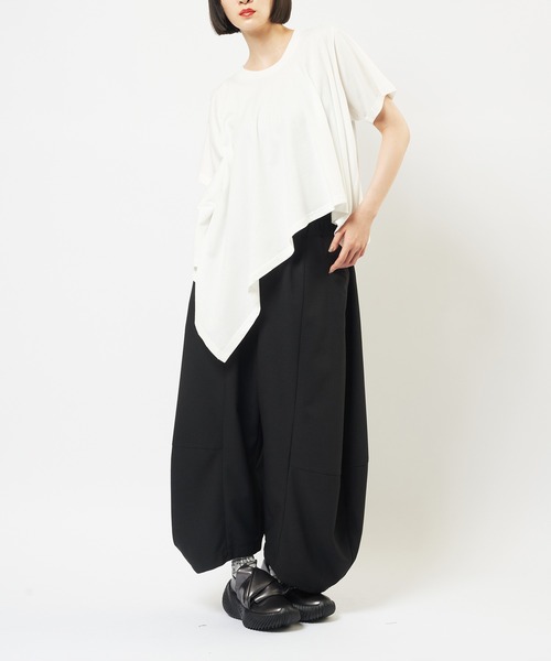 gomme(ゴム)の「スクエアヘムT(Tシャツ/カットソー・レディース・ホワイト/ブルー/チャコールグレー/ブラック・MEDIUM)」の15枚目の写真