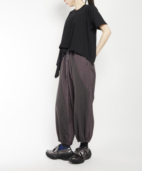 gomme(ゴム)の「スクエアヘムT(Tシャツ/カットソー・レディース・ホワイト/ブルー/チャコールグレー/ブラック・MEDIUM)」の6枚目の写真