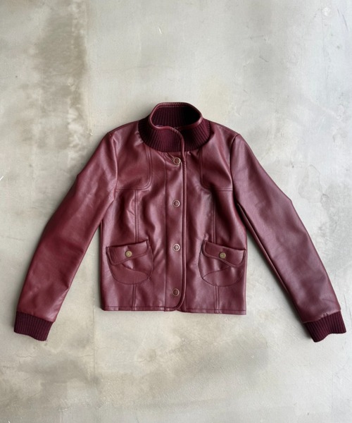 SHAGGIE（シャギー）の「リブスタンドレザーショートジャケット（その他アウター・レディース・ボルドー/ブラック・FREE）」の3枚目の写真