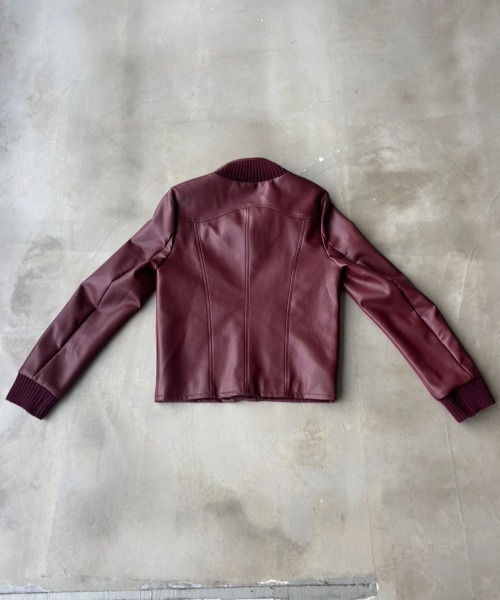 SHAGGIE（シャギー）の「リブスタンドレザーショートジャケット（その他アウター・レディース・ボルドー/ブラック・FREE）」の4枚目の写真