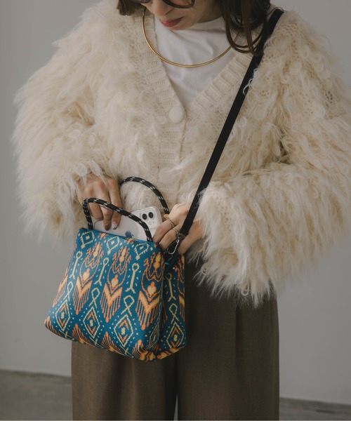 210nouve（トゥージュヌーブ）の「【2WAY】柄 ニット ハンド/ショルダーバッグ（ハンドバッグ・レディース・パープル/ブルー/ブラック/アイボリー・FREE）」の3枚目の写真