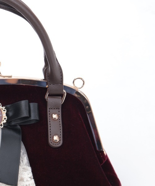 axes femme（アクシーズファム）の「カメオ付リボンベロアバッグ（ボストンバッグ・レディース・ワイン/ブラック・FREE）」の13枚目の写真