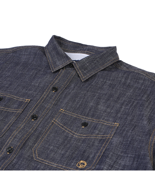 PENFIELD(ペンフィールド)の「WASHED DENIM HALF SHIRT INDIGO_FQ2WR80U(シャツ/ブラウス・メンズ・ダークブルー・LARGE/MEDIUM/X-LARGE/SMALL)」の4枚目の写真