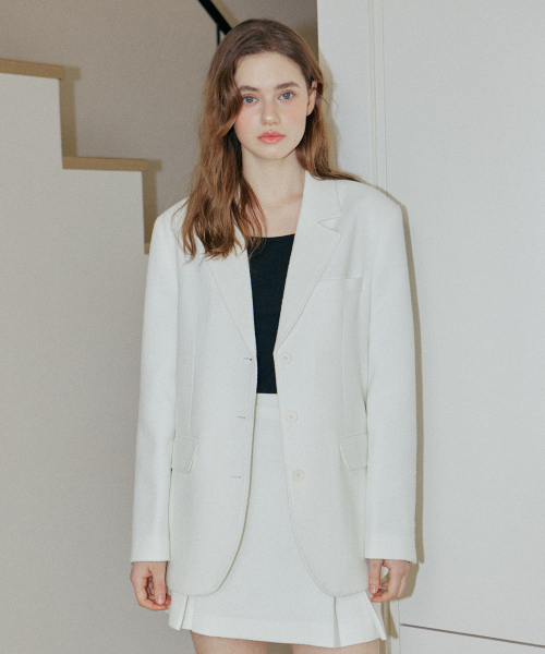 YUPPE(ヨッペ)の「OVER TWEED JACKET_IVORY(テーラードジャケット・レディース・その他・FREE)」の3枚目の写真