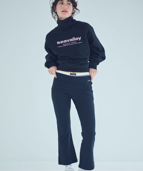 SEA（シー）の「Seavalley Sprot club ハイネックスウェット（スウェット・レディース・ブラック/グレー・ONE SIZE）」の5枚目の写真