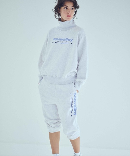 SEA（シー）の「Seavalley Sprot club ハイネックスウェット（スウェット・レディース・ブラック/グレー・ONE SIZE）」の7枚目の写真