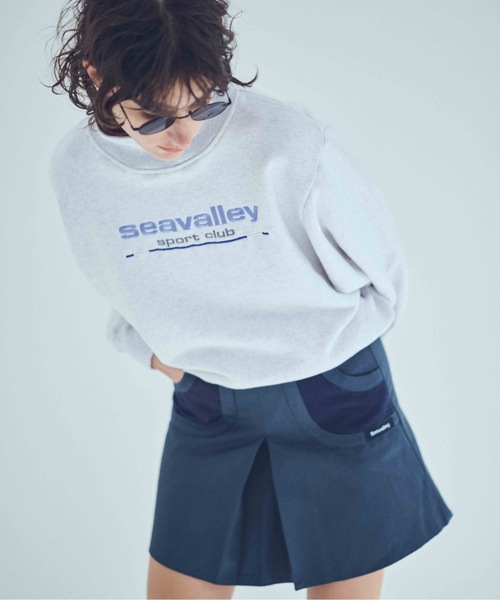 SEA（シー）の「Seavalley Sprot club ハイネックスウェット（スウェット・レディース・ブラック/グレー・ONE SIZE）」の12枚目の写真
