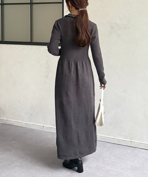 Thevon（ゼボン）の「ハーフジップリブニットフレアワンピース（ワンピース・レディース・ブラウン/チャコールグレー/ベージュ/ブラック・FREE）」の12枚目の写真