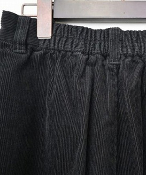 STYLEBLOCK（スタイルブロック）の「コーデュロイストーンウォッシュサイドタックコクーンパンツ（その他パンツ・レディース・ブラック/ブラウン/ベージュ・M）」の7枚目の写真