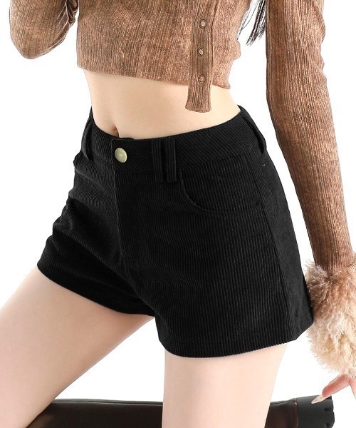 NANEA(ナネア)の「コーデュロイショートパンツ(その他パンツ・レディース・ベージュ/ブラック/ブラウン・SMALL/MEDIUM/LARGE)」の2枚目の写真