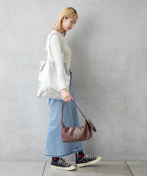 BIRTHDAY BAR（バースデイバー）の「フェイクレザーワンショルダーミニバッグ　エコバッグ付き（ショルダーバッグ・レディース・ブラウン/ブラック/シルバー・0）」の13枚目の写真