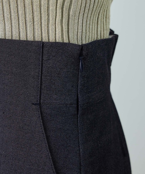 ROPE'（ロペ）の「[美人スカート]トリアセツイル ポケット付きタイトスカート(デニムライク)/イージーケア・セットアップ対応（スカート・レディース・ブルー系その他3・40/38/36）」の16枚目の写真