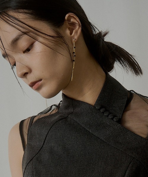 LE'RURE(リルアー)の「Onyx long pierce(ピアス(両耳用)・レディース・ゴールド・FREE)」の4枚目の写真