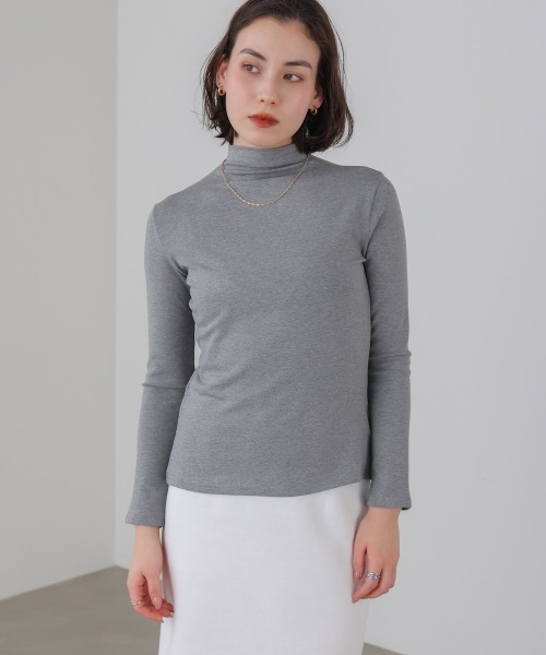 Bou Jeloud(ブージュルード)の「裏起毛シンプルインナー(Tシャツ/カットソー・レディース・ベージュ/アイボリー/ブラック/グレー/ブルー・FREE)」の14枚目の写真