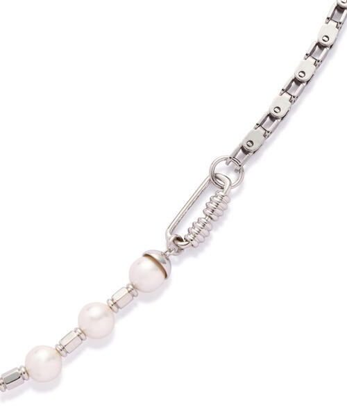 L.H.P(エルエイチピー)の「MIKSHIMAI/ミクシマイ/SIGNATURE PEARL LONG NECKLACE(ネックレス・メンズ・シルバー・F)」の4枚目の写真