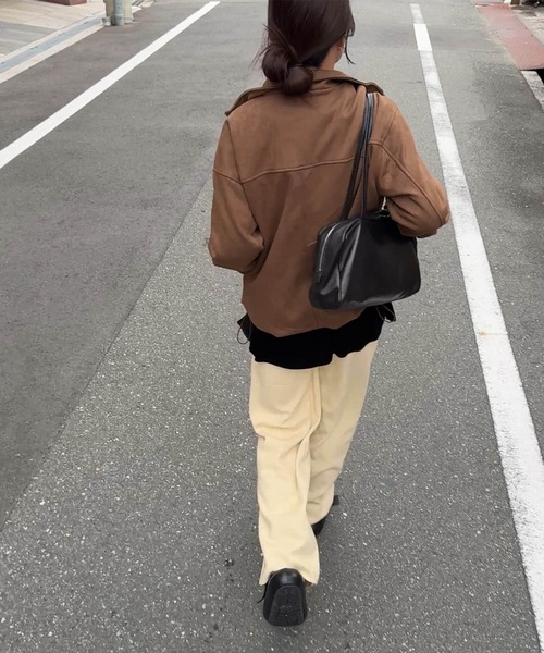 ISOOK（アイスー）の「スエードジップブルゾン(eri. select) / スウェード 合皮 エコレザー ジャケット 羽織り アウター スタンドカラー ドローコード ドロスト ミドル丈 ブラウン（ブルゾン・レディース・ダークブラウン・FREE）」の10枚目の写真